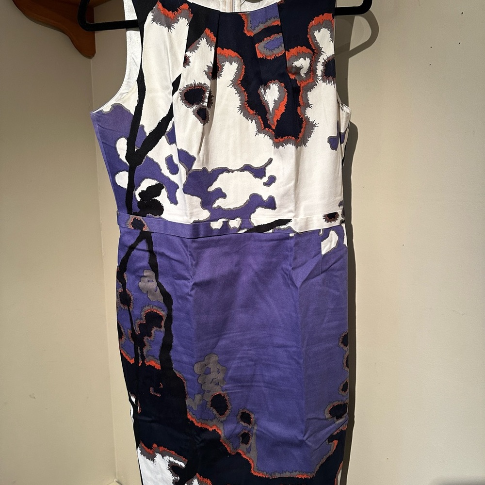 Tahari printed shift dress women’s size 12 petite perfect for work/parties!